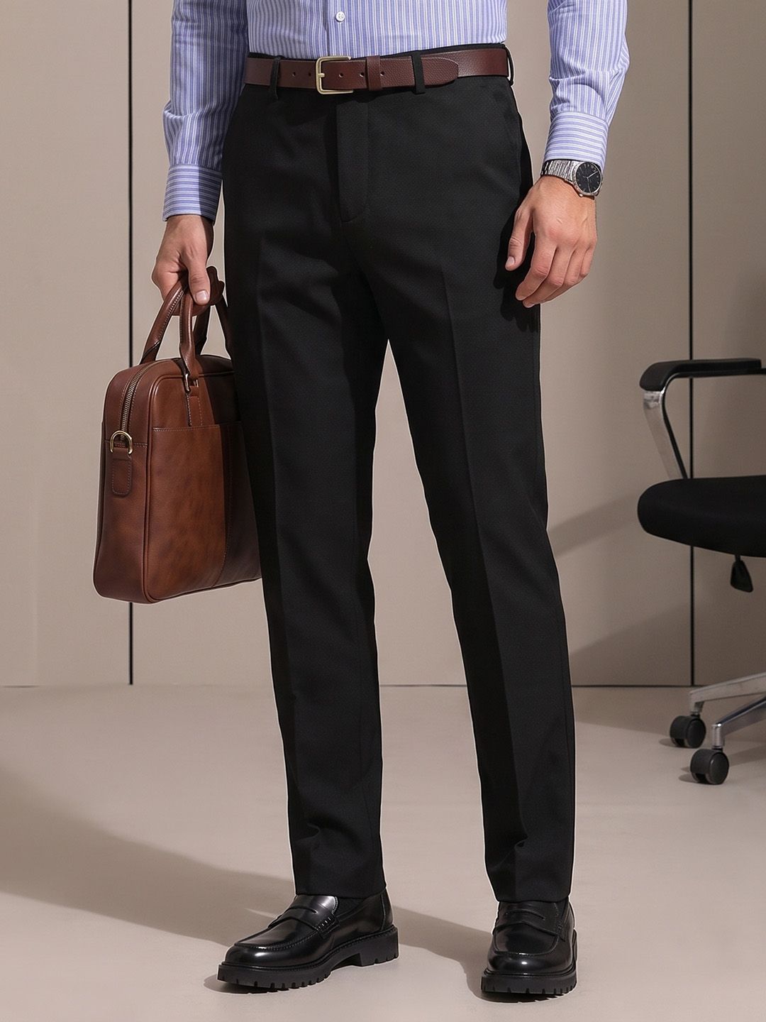 INVICTUS Men Woven Formal Trouser