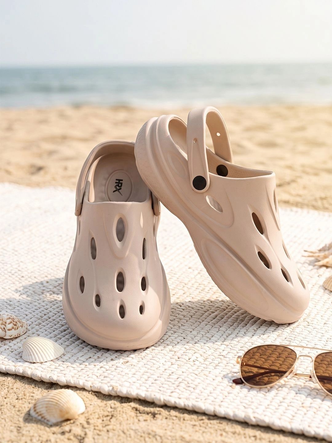 HRX by Hrithik Roshan Men Clogs