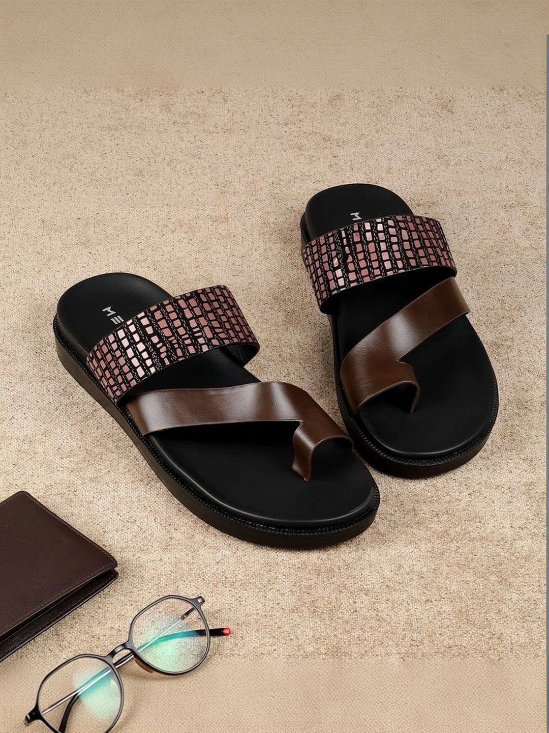 Metro Men Printed Thong Flip-Flops