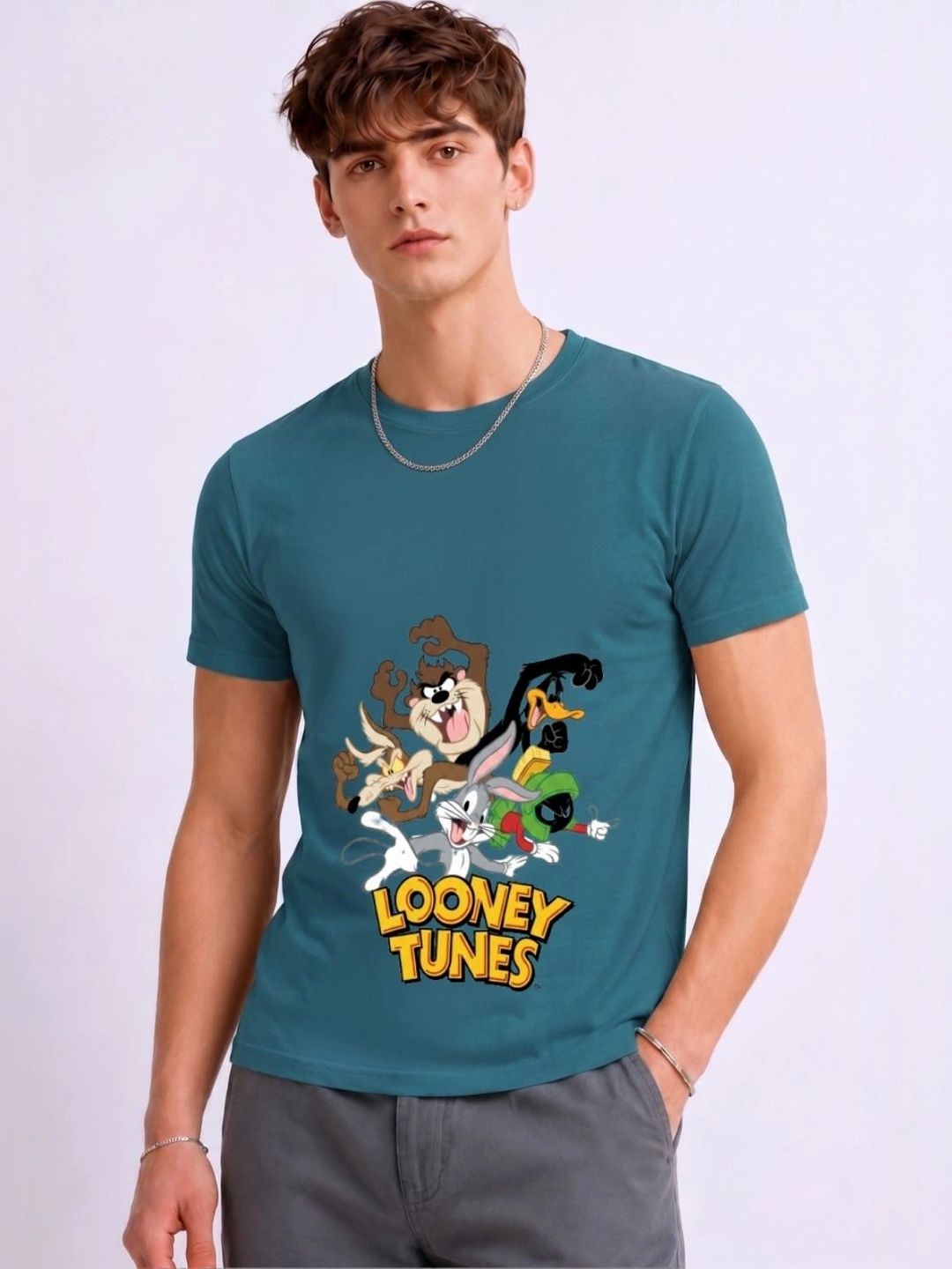 Mobox Men Looney Tunes Printed T-shirt