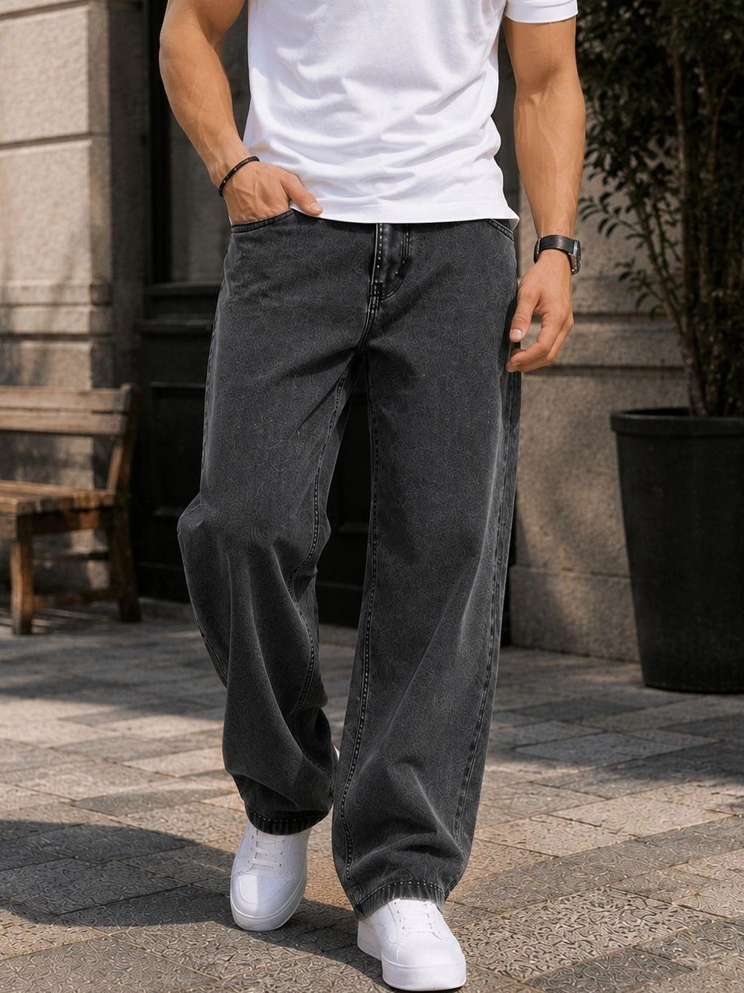 DENIM LIFE Men Classic Straight Fit Mid-Rise Stretchable Jeans