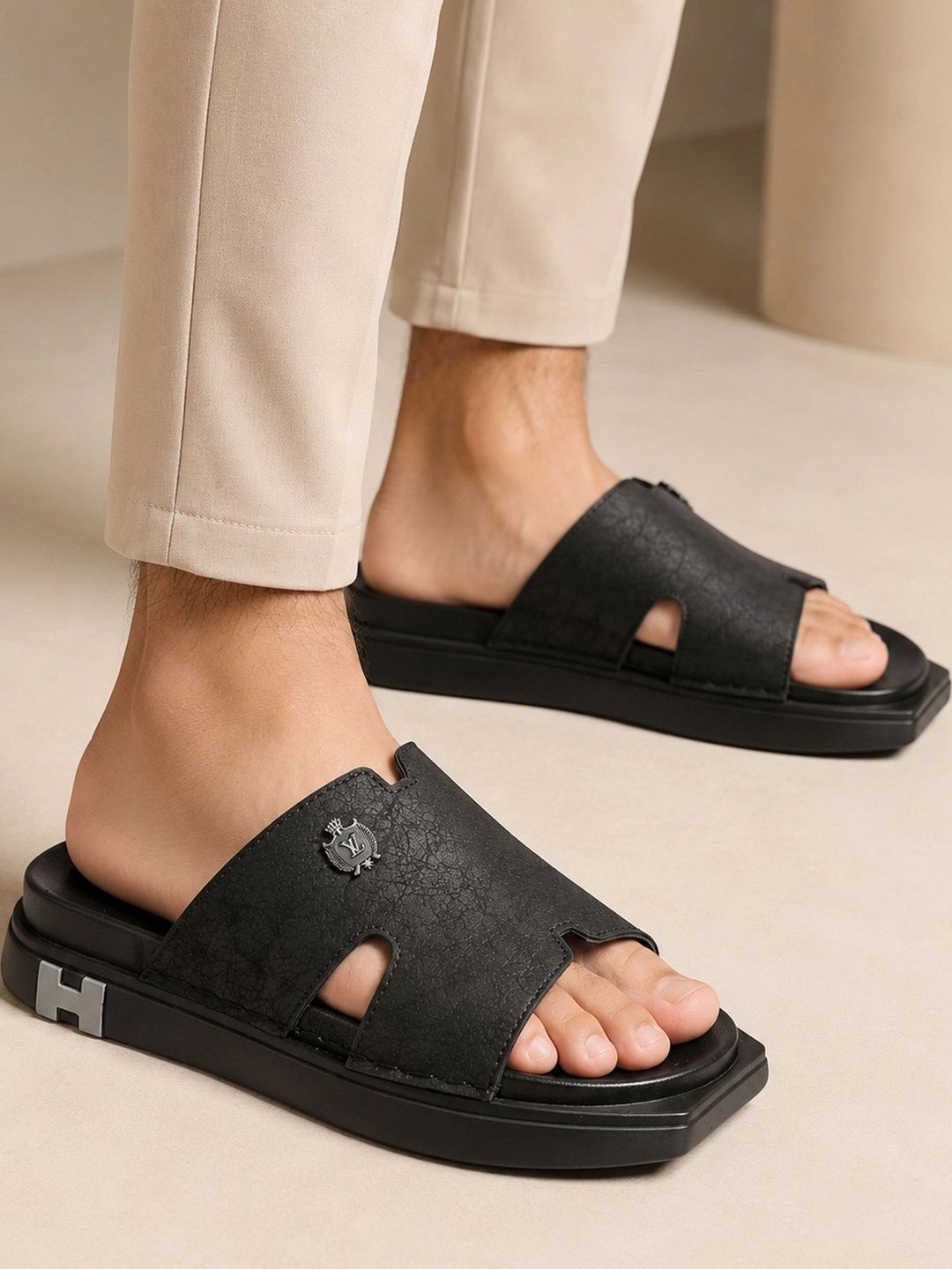 Layasa Men Sliders
