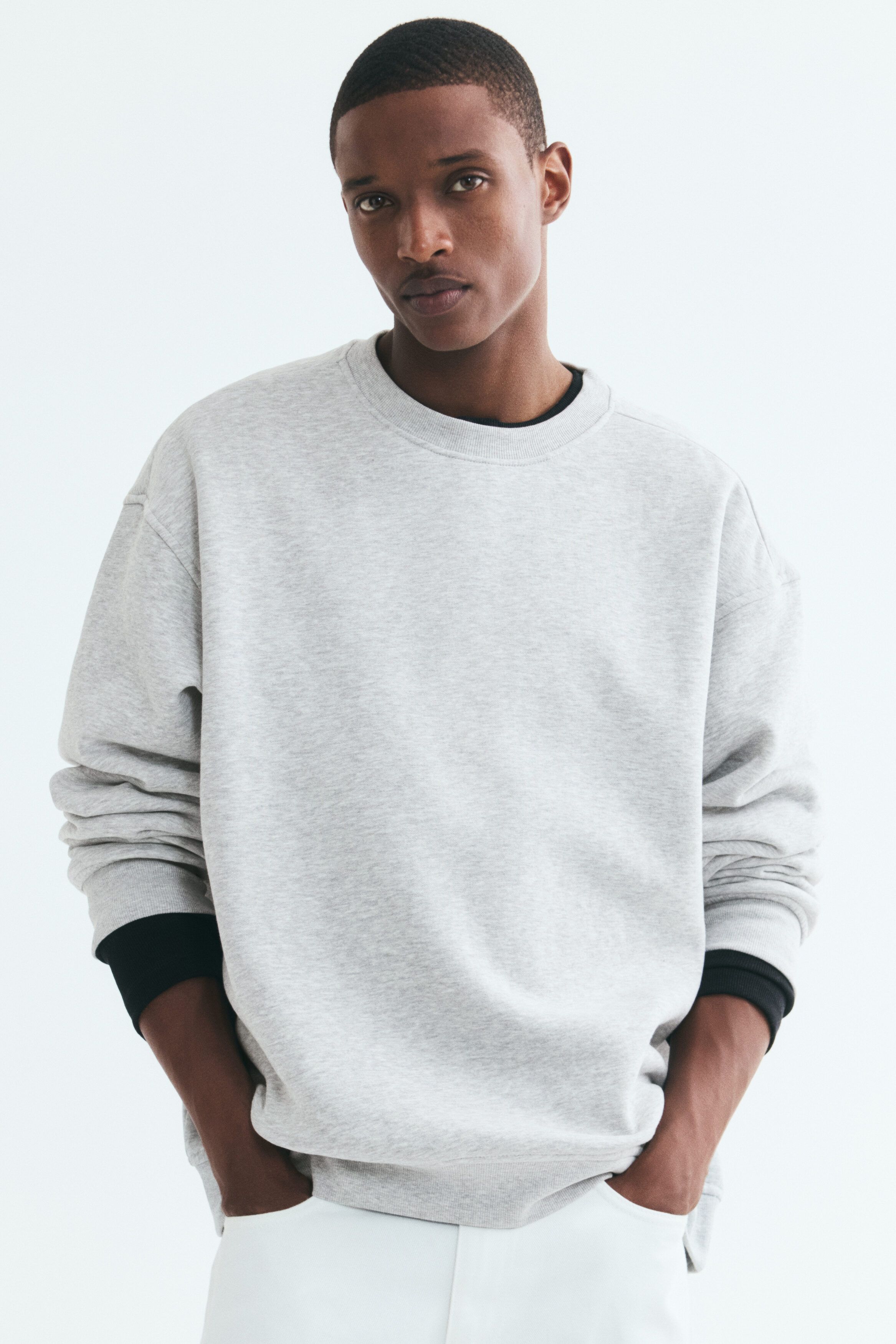 H&M Loose Fit Sweatshirt