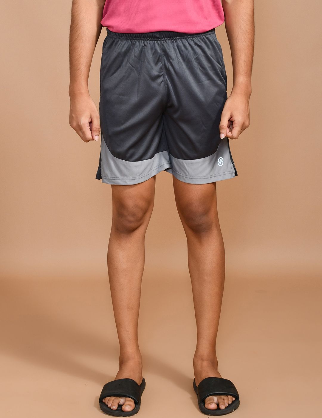 SKYKNIT Men Slim Fit Mid-Rise Dri-FIT Shorts
