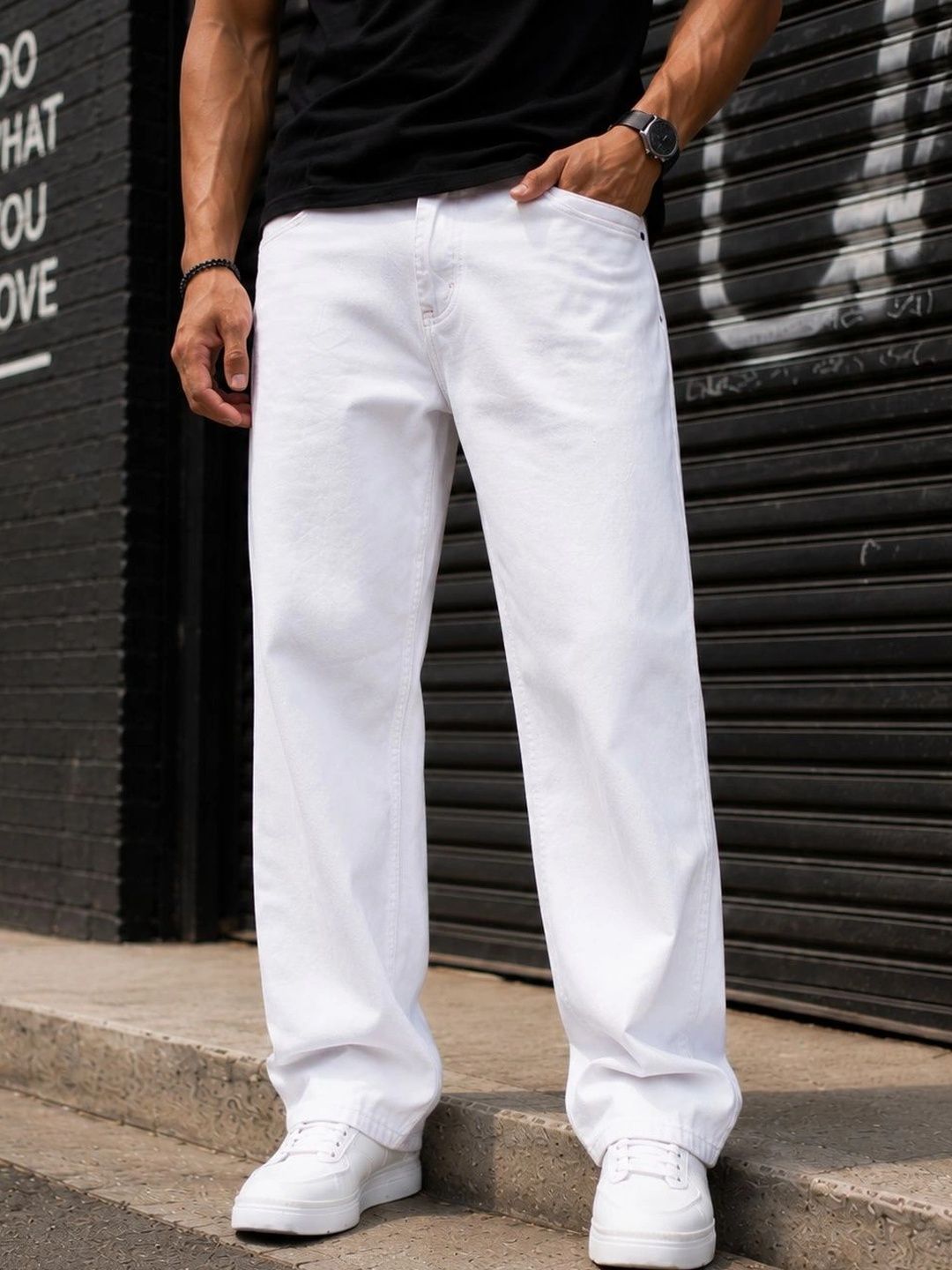 GARTEEN Men Classic Straight Fit Mid-Rise Stretchable Jeans
