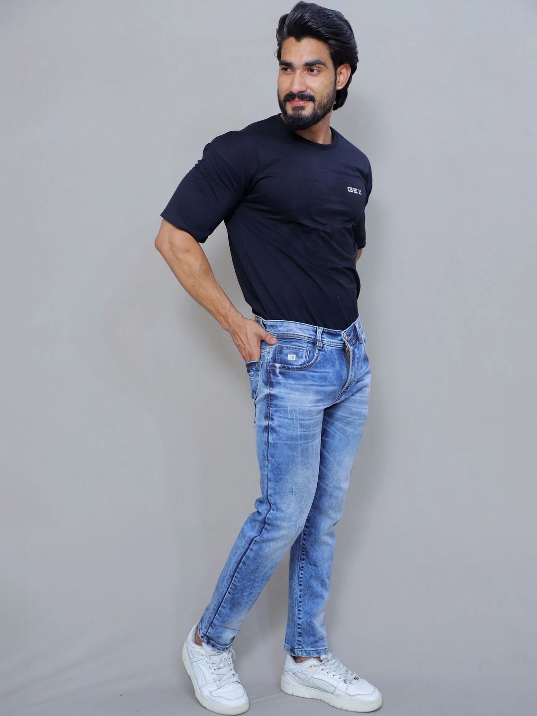 GEX Men Regular Fit Mid-Rise Low Distress Jeans