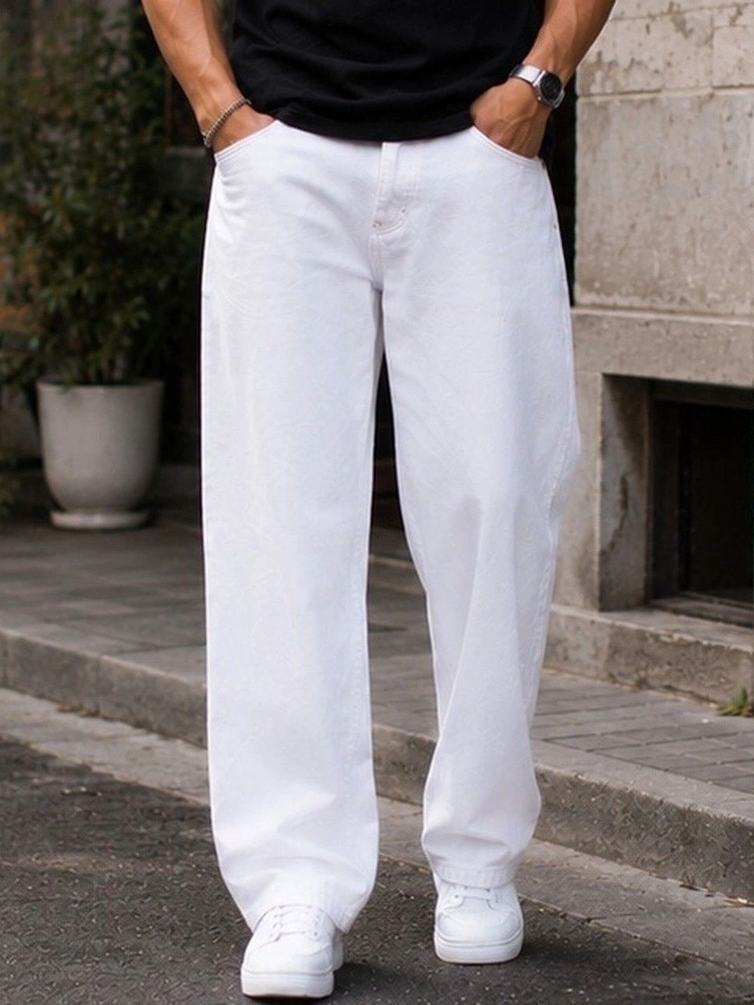 DENIM LIFE Men Classic Straight Fit Mid-Rise Stretchable Jeans