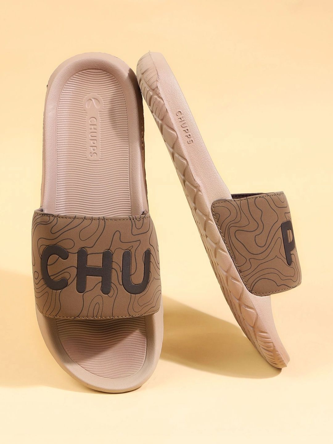 CHUPPS Men Beige Strata Powergrip Orthopedic Sliders