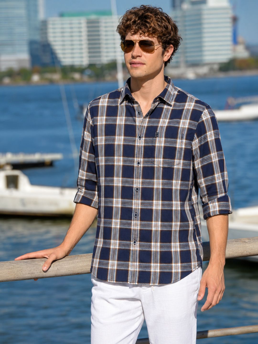 The Indian Garage Co Men Checked Casual Shirt