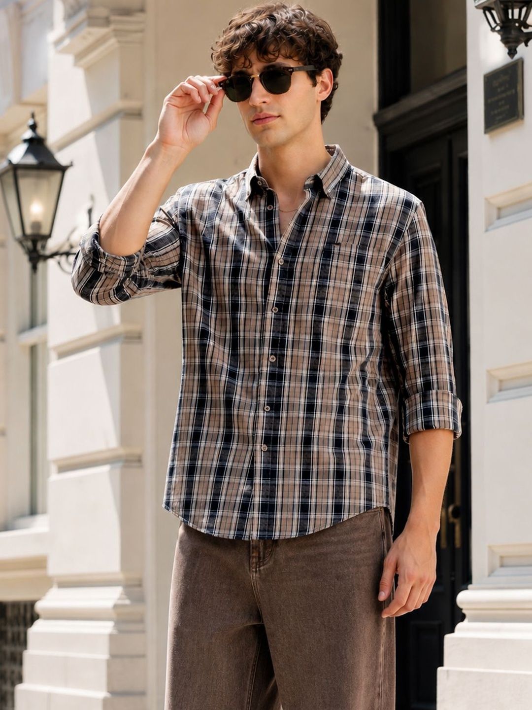 The Indian Garage Co Men Slim Fit Tartan Checks Opaque Checked Casual Shirt