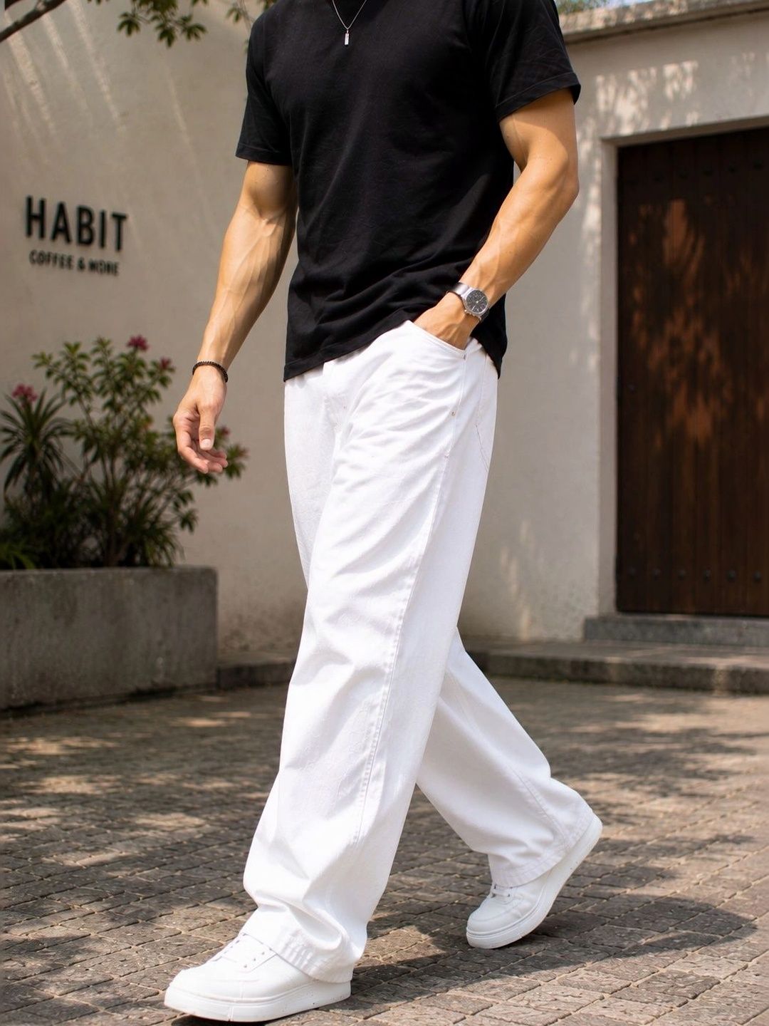 MARK VIEW Men Classic Straight Fit Mid-Rise Stretchable Jeans