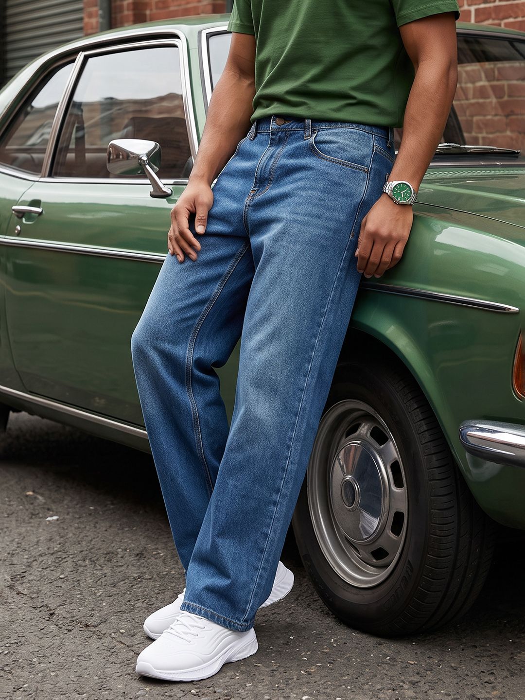 The Roadster Life Co. Men Relaxed Fit Light Fade Jeans