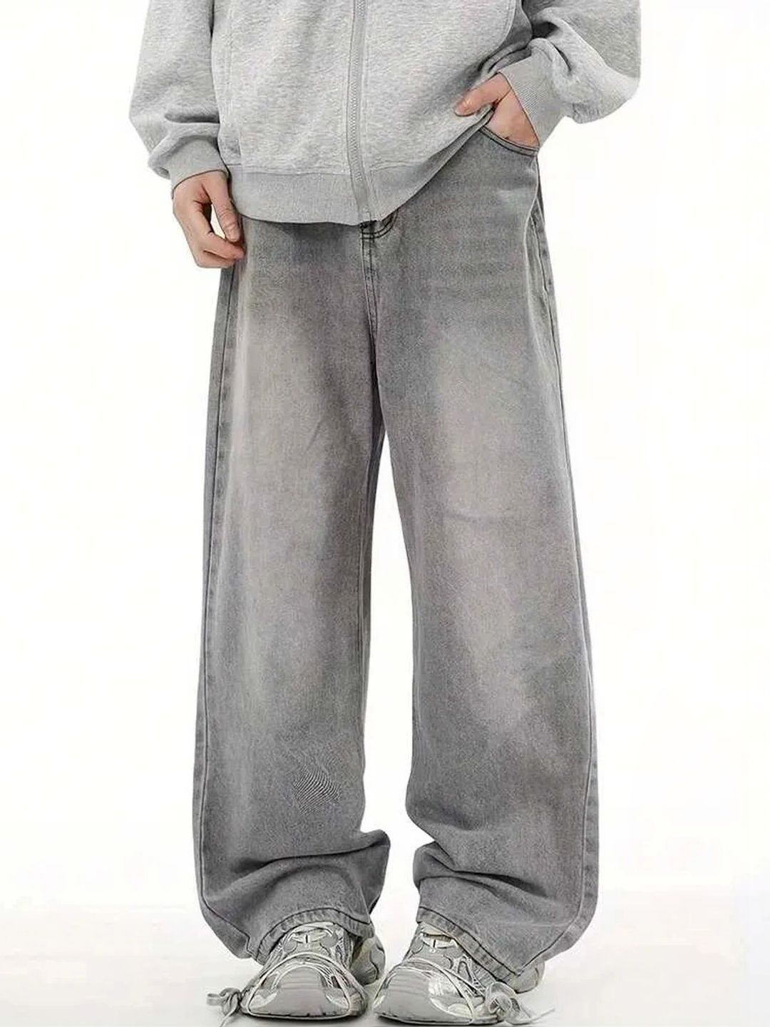 Stylecast X Kotty Men Wide Leg Low-Rise Jeans