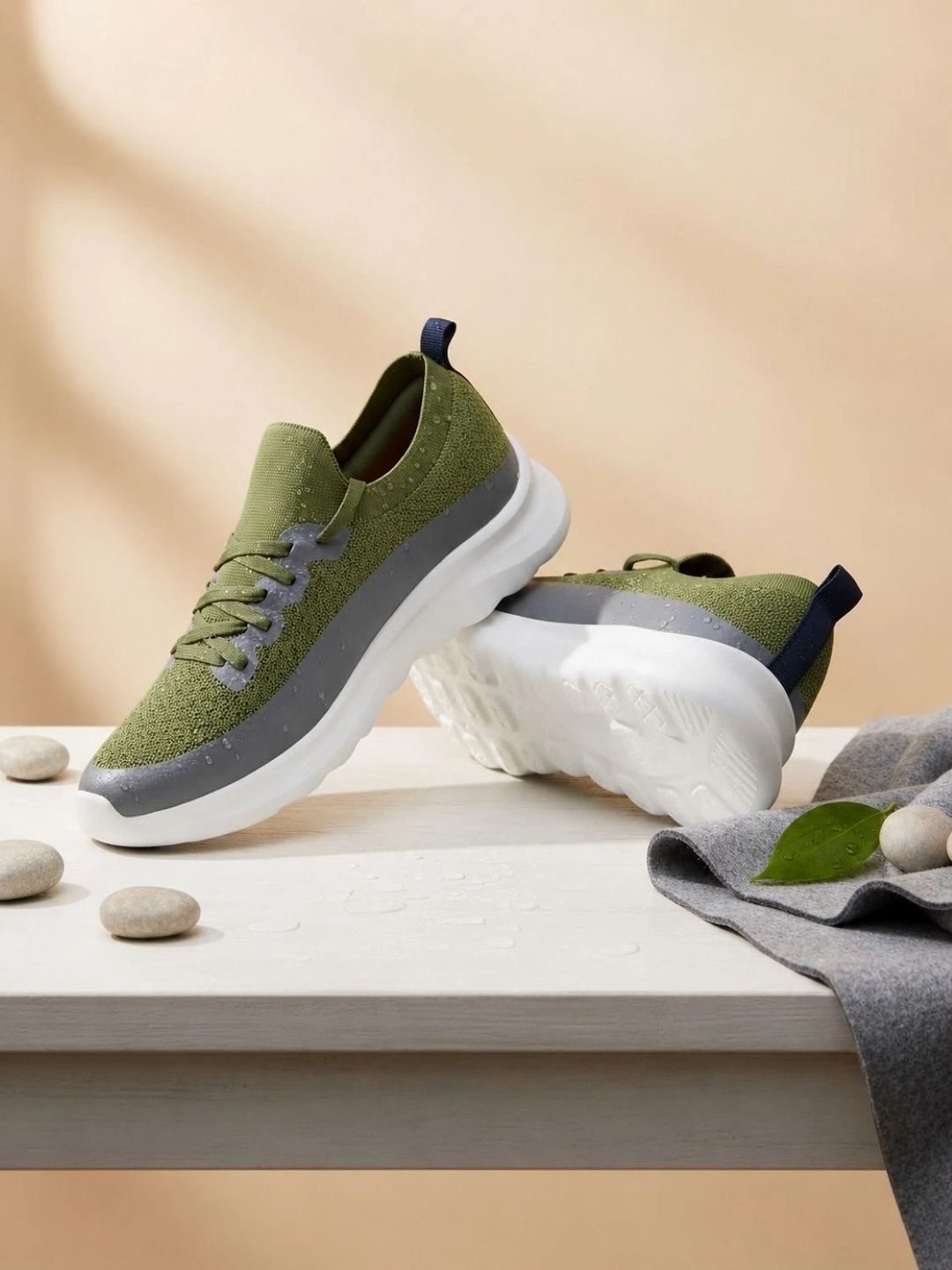 DOCTOR EXTRA SOFT Men Running Non-Marking Sports Shoes