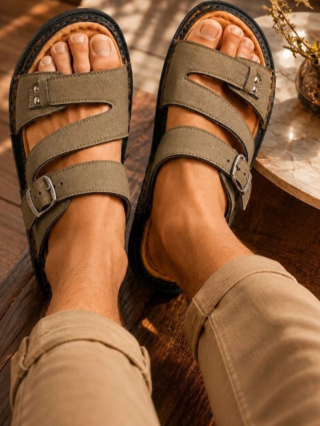 Roadster Men Suede Comfort Sandals