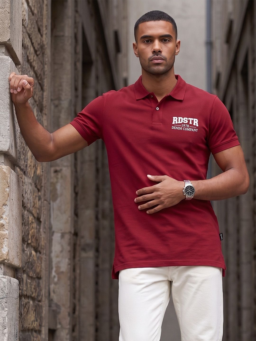 The Roadster Life Co. Brand Logo Polo Collar T-shirt