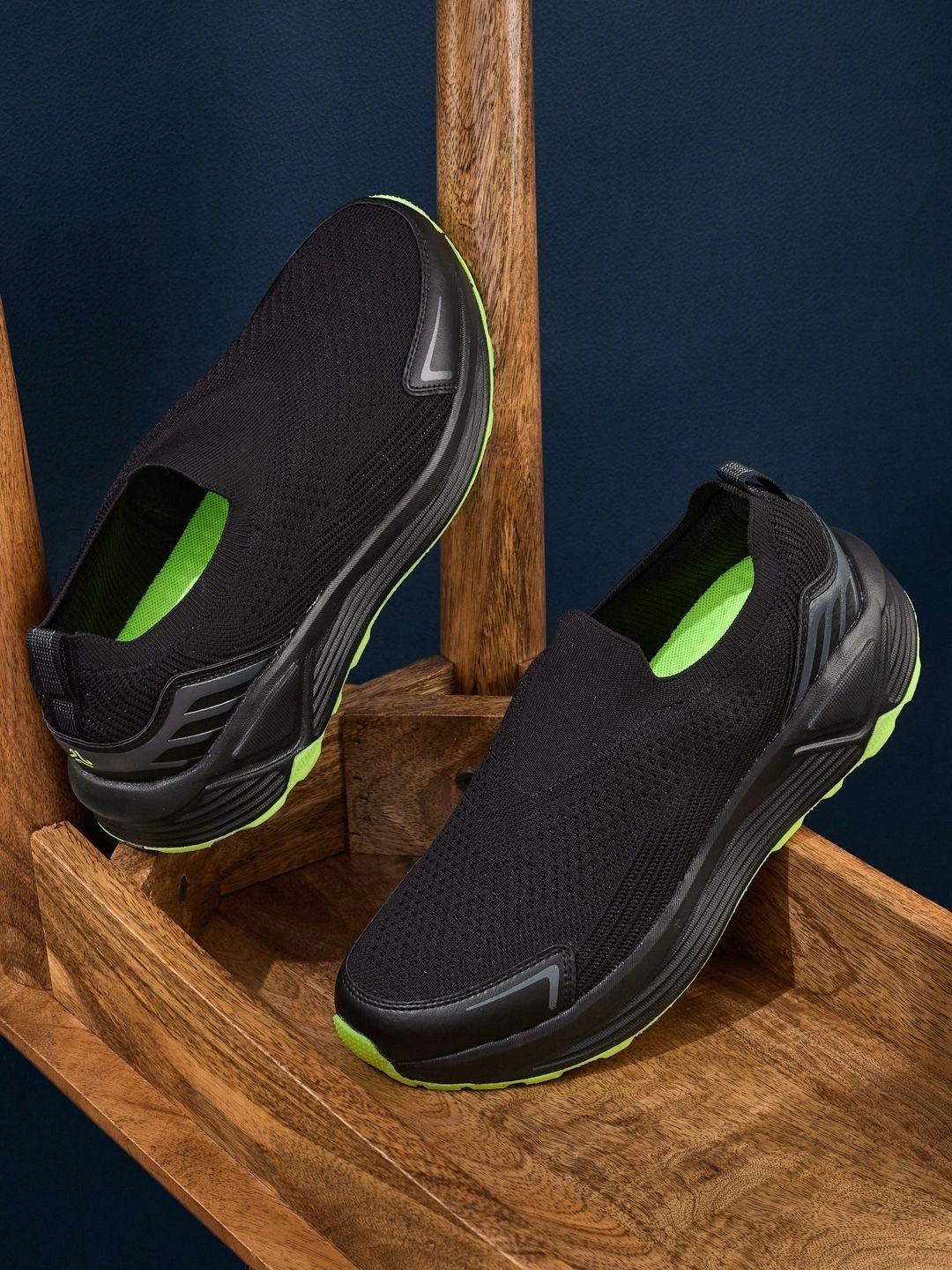 Campus Campus ARVO Men Mesh Walking Shoes
