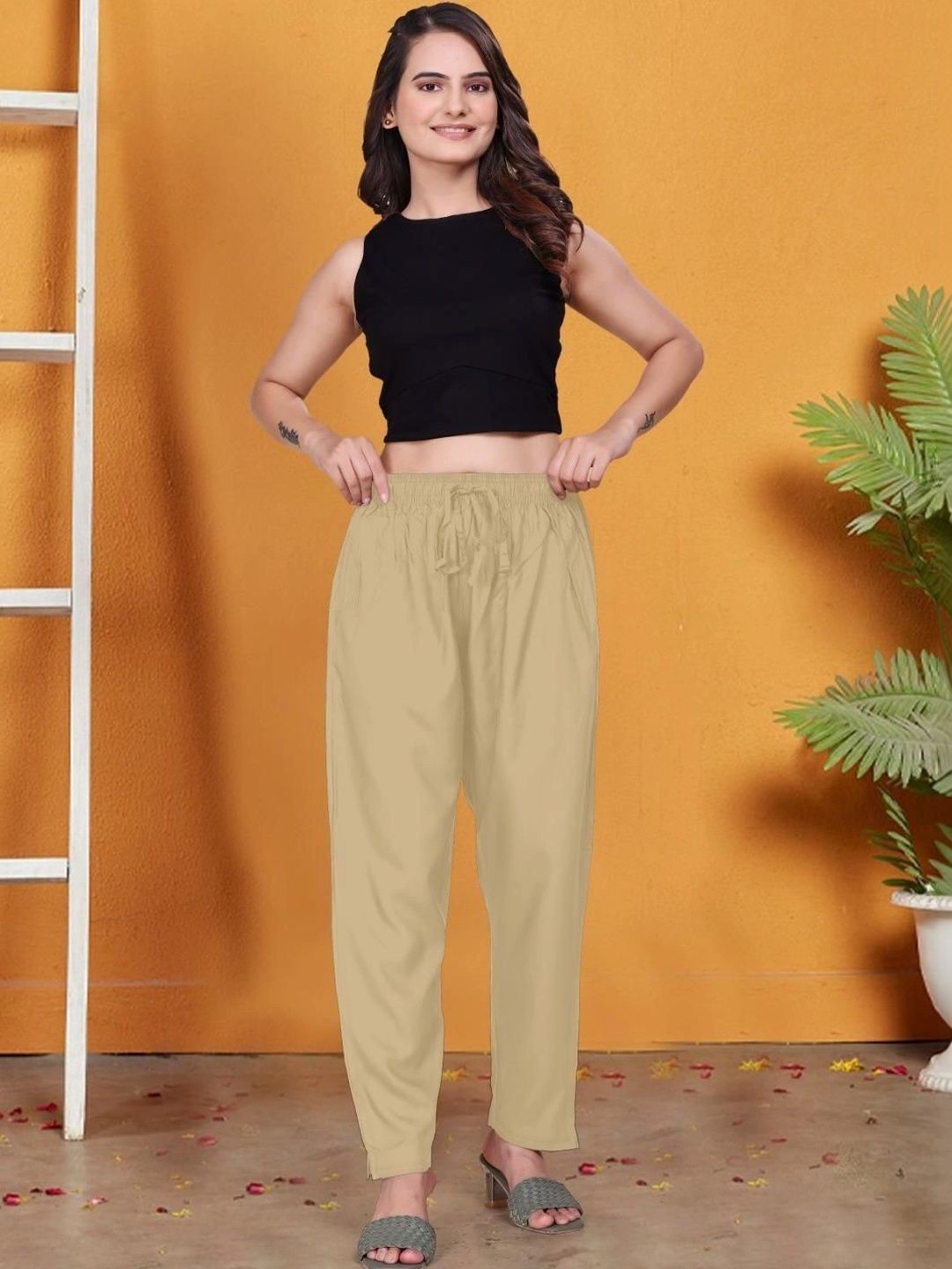 Komurr Women Relaxed Easy Wash Trousers