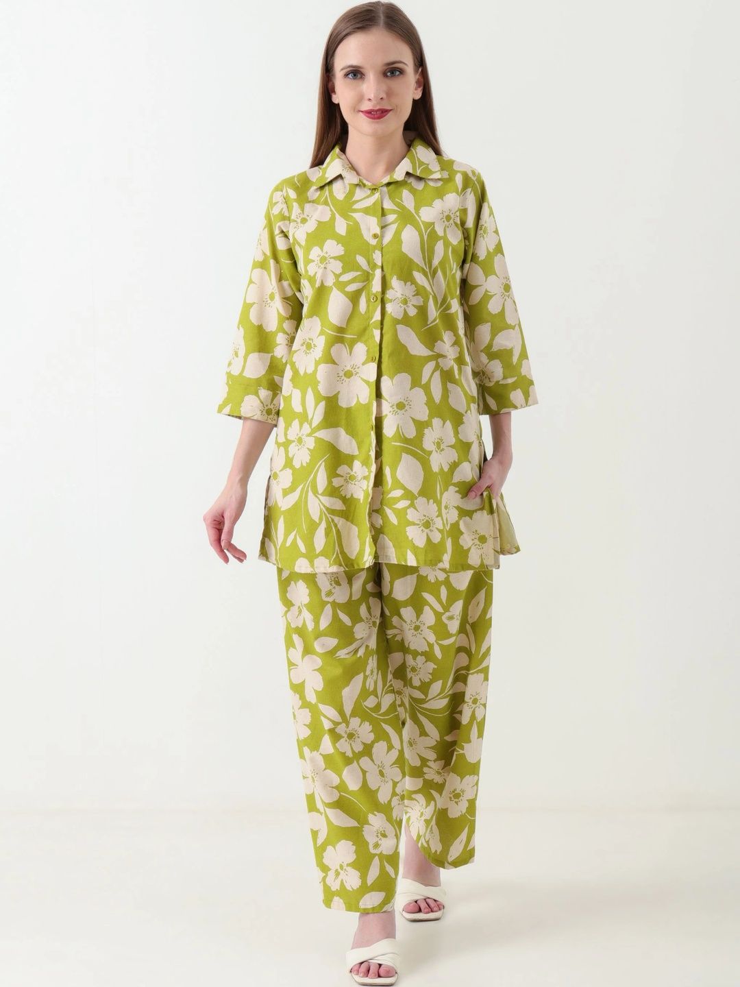 VARNNAN Floral Cotton Printed Shirt with Trousers