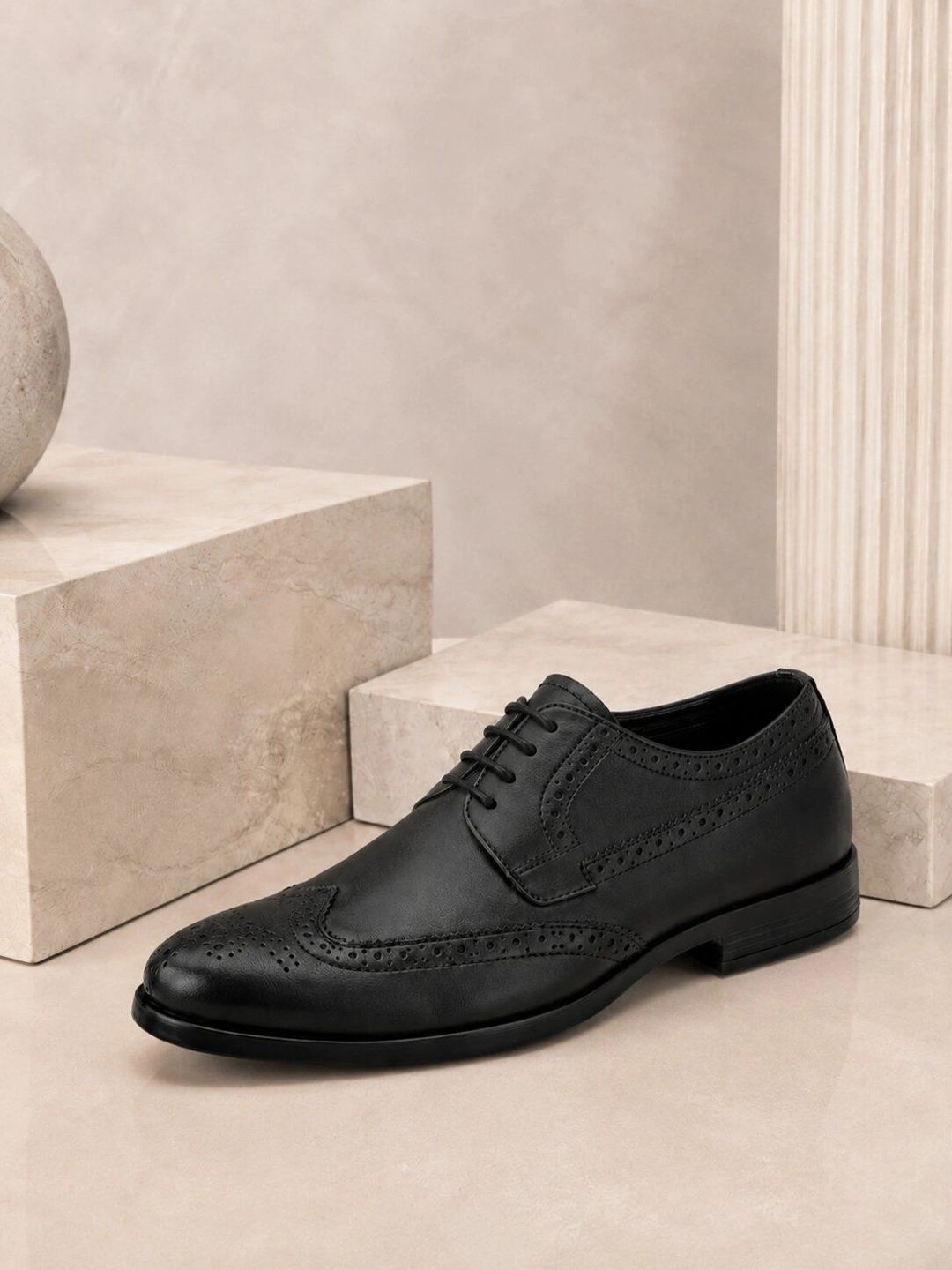 House of Pataudi Men Leather Round Toe Lace-Ups Brogues Formal Shoes