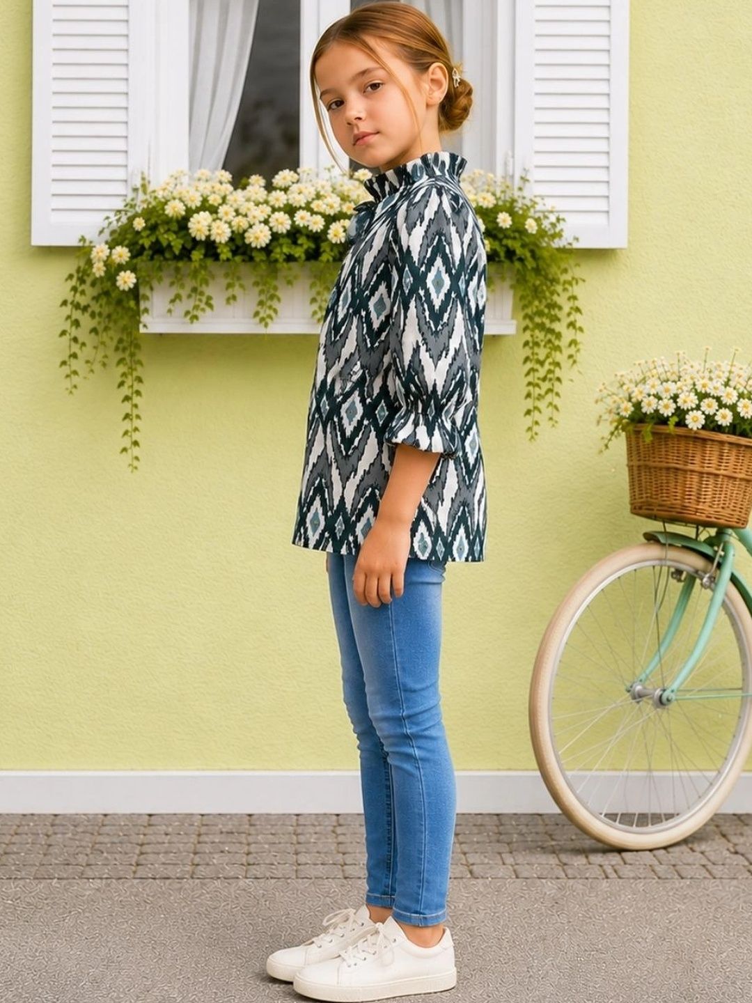 Ishti Print Keyhole Neck Flared Sleeve Ruffles Cotton Blend Top