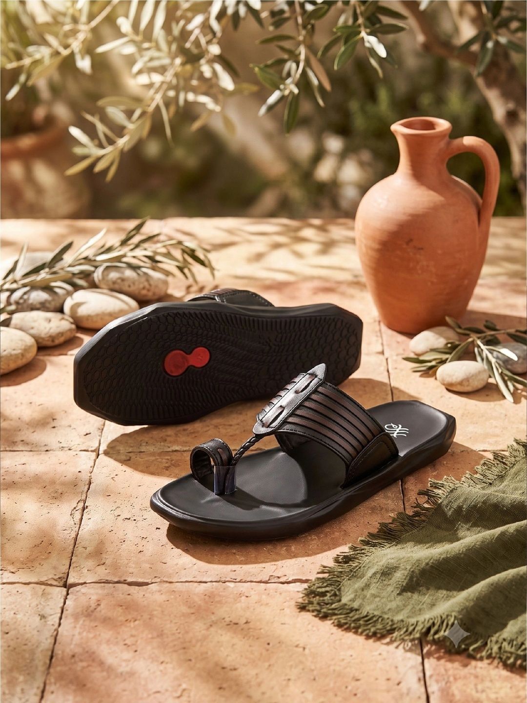 House of Pataudi Men Ethnic Comfort Sandals