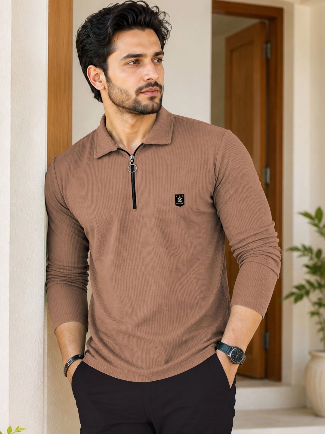 VeBNoR Men Brand Logo Polo Collar T-shirt