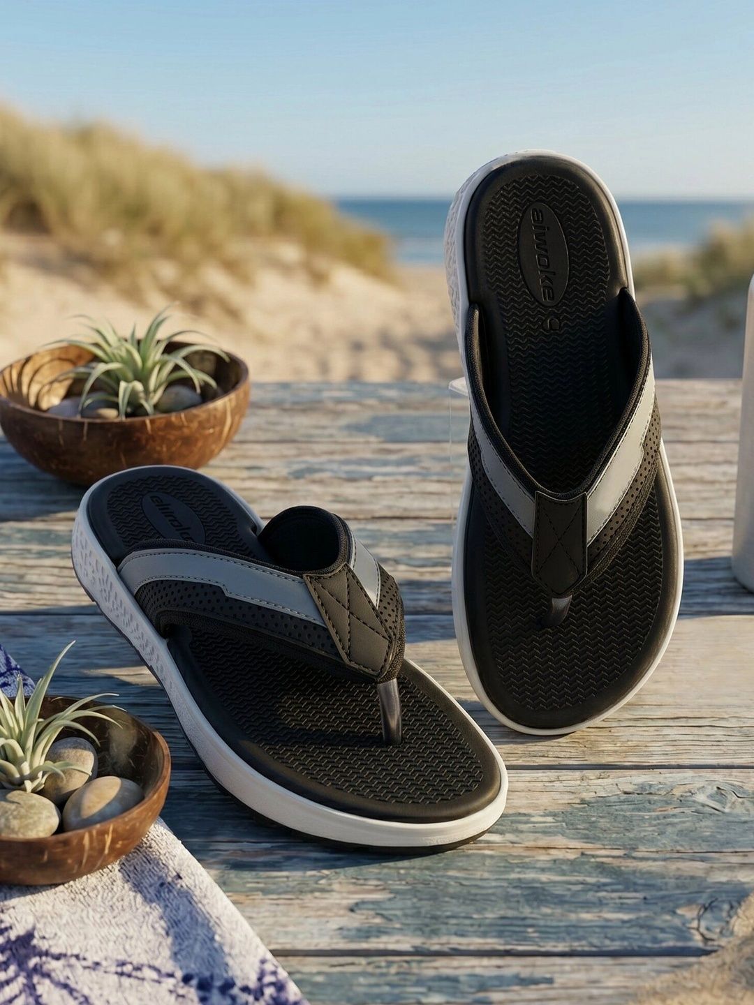 Roadster Men Colourblocked Thong Flip-Flops