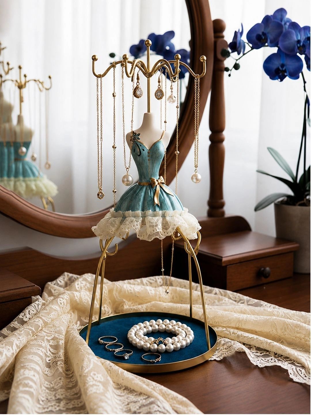 Go Hooked Decorative Mannequin Jewelry Organizer Display Stand Hooks and Holders