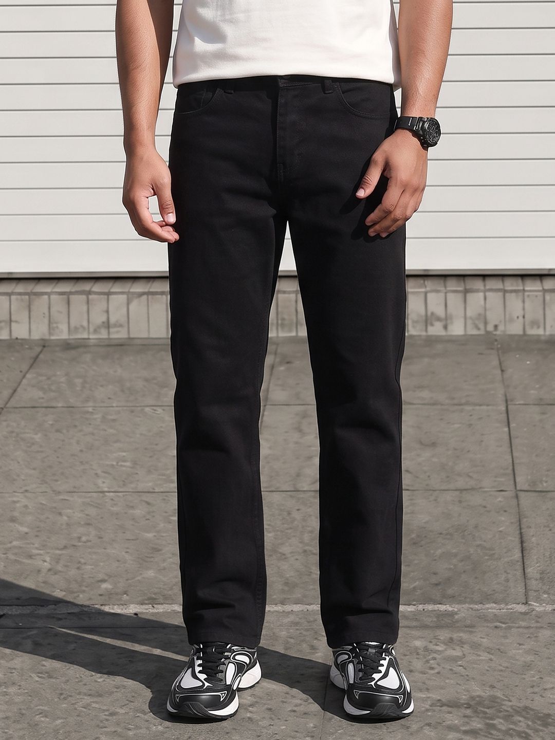 The Roadster Life Co. Men Relaxed Fit Stretchable Jeans