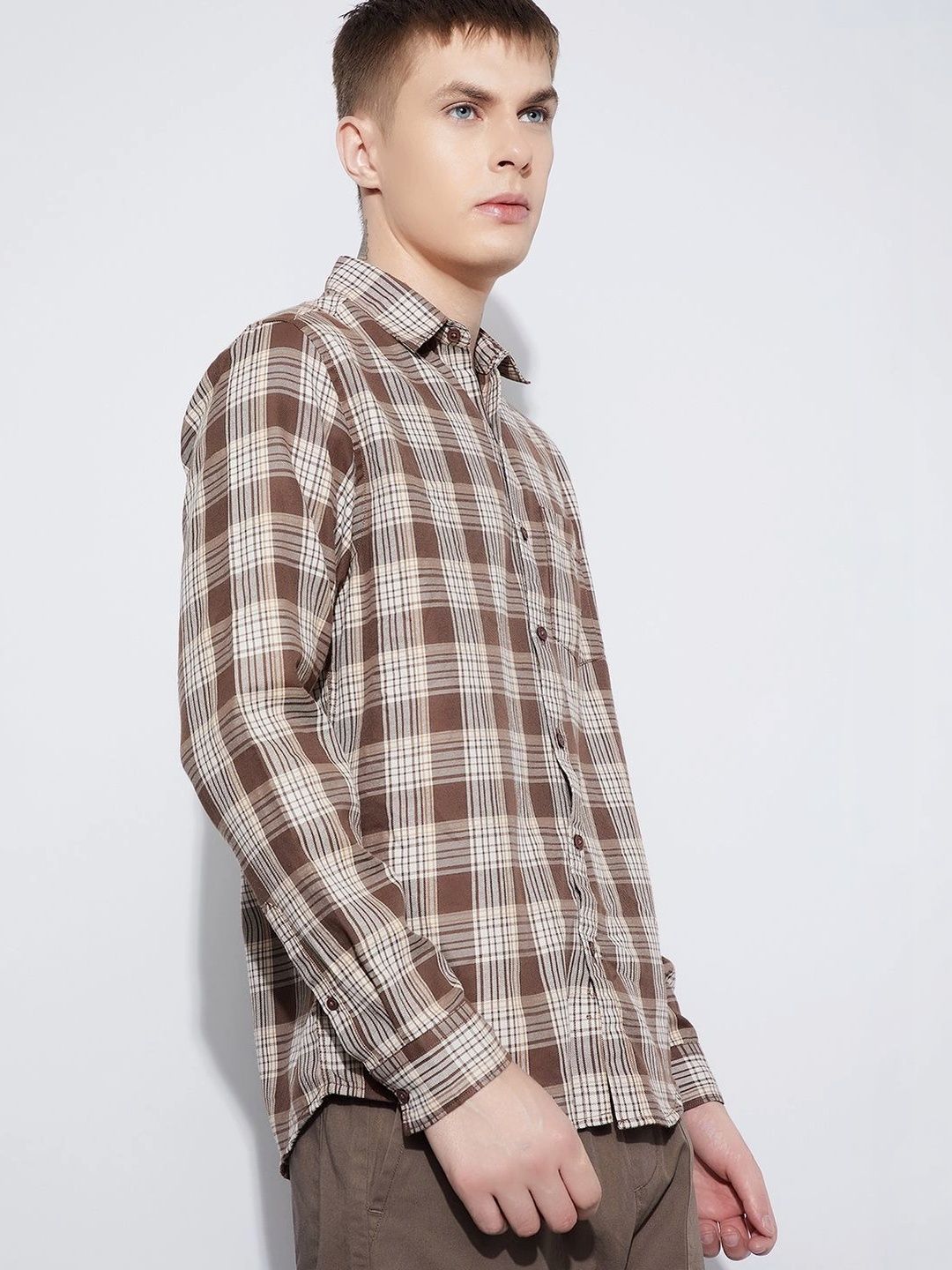 Fame Forever by Lifestyle Men Checked Casual Shirt