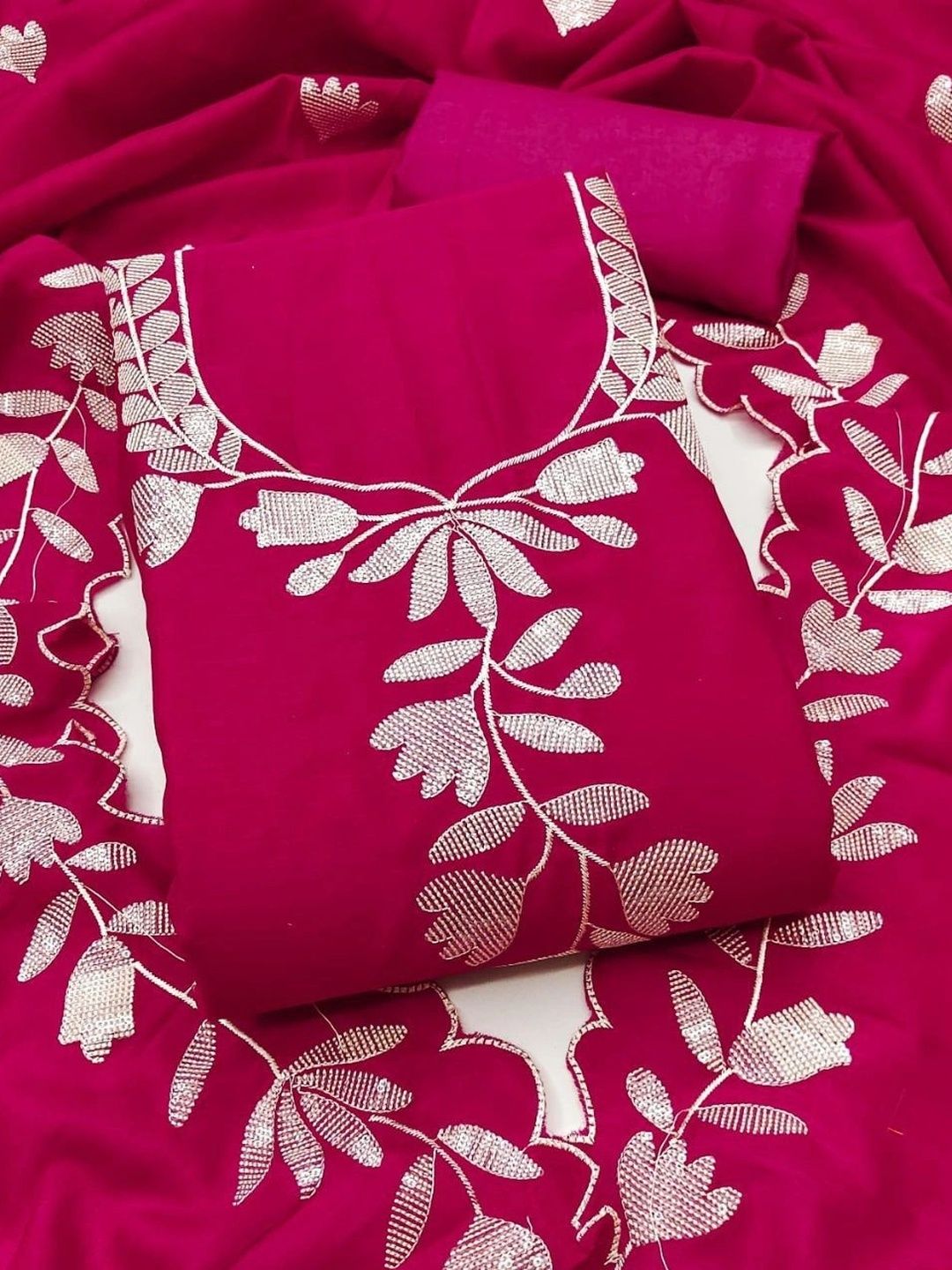 Rangrath Printed Unstitched Dress Material