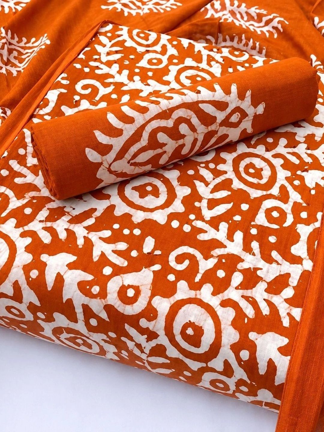 VAIBHAV COTTON Printed Pure Cotton Unstitched Dress Material