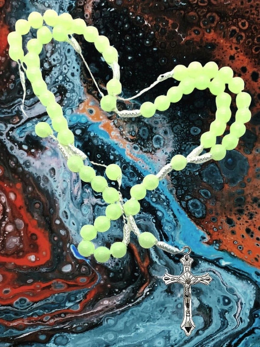 KINGSTYLE IMPEX Geometric Pendants with Chains
