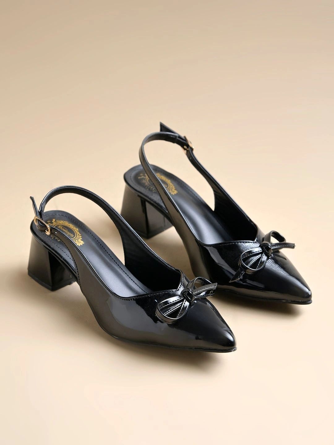 Shoetopia Shoetopia Pointed Toe Block Pumps with Bows