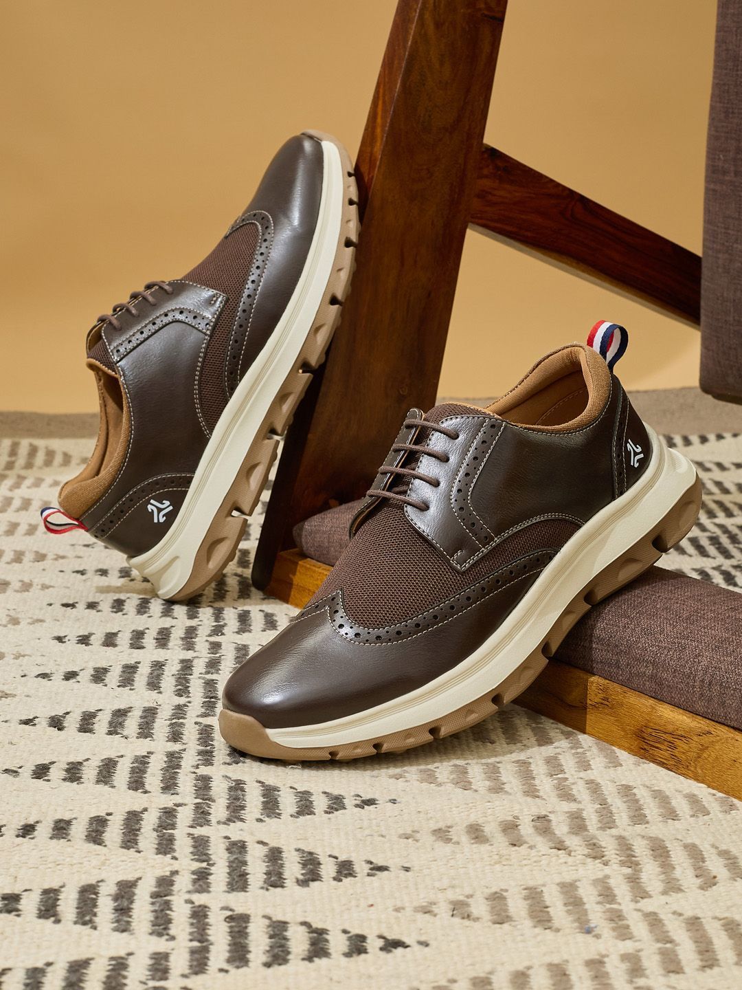 ELAN Perforations Brogues Campus ELAN Men Perforations Brogues