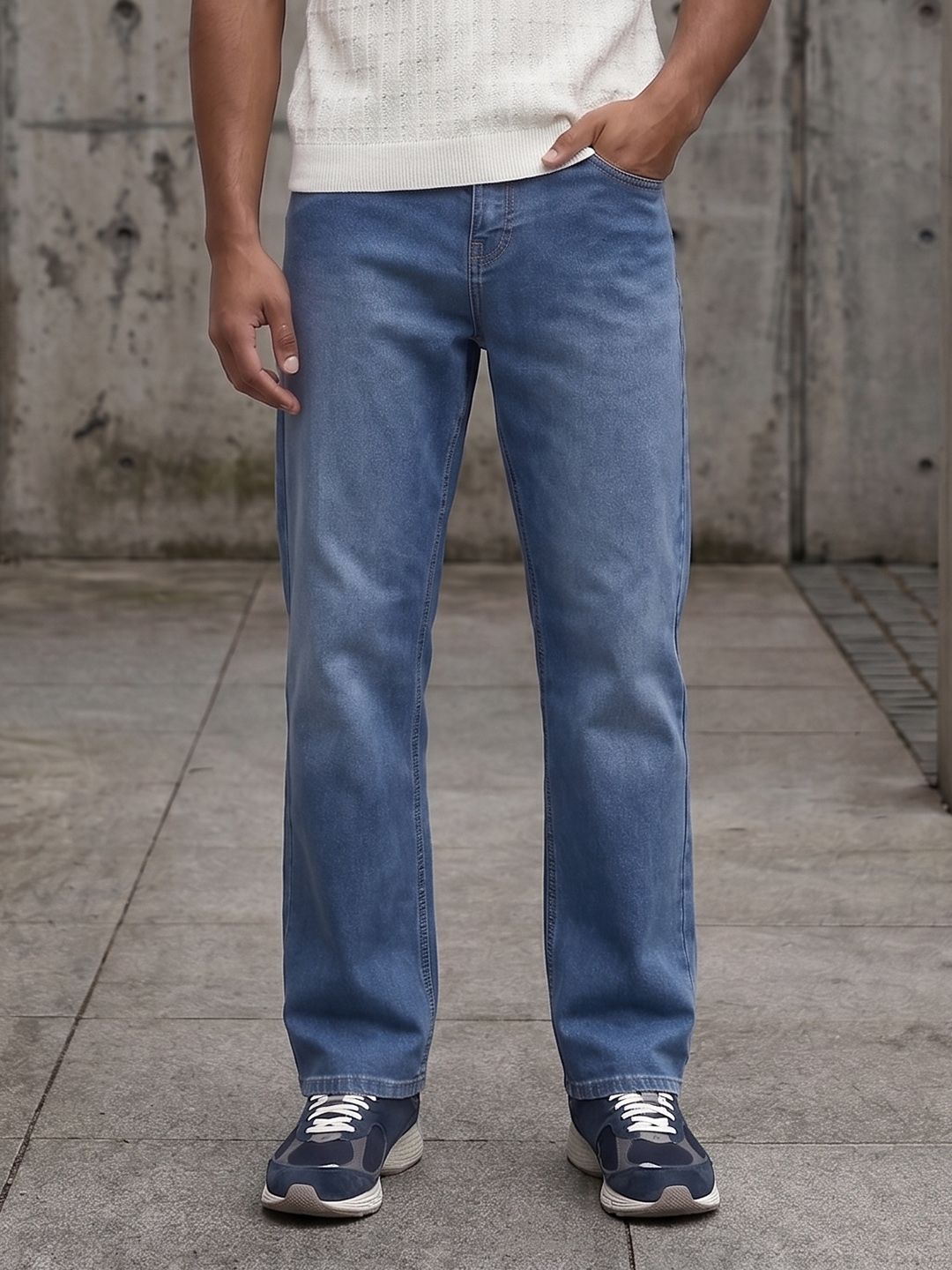 The Roadster Life Co. Men Relaxed Fit Stretchable Jeans