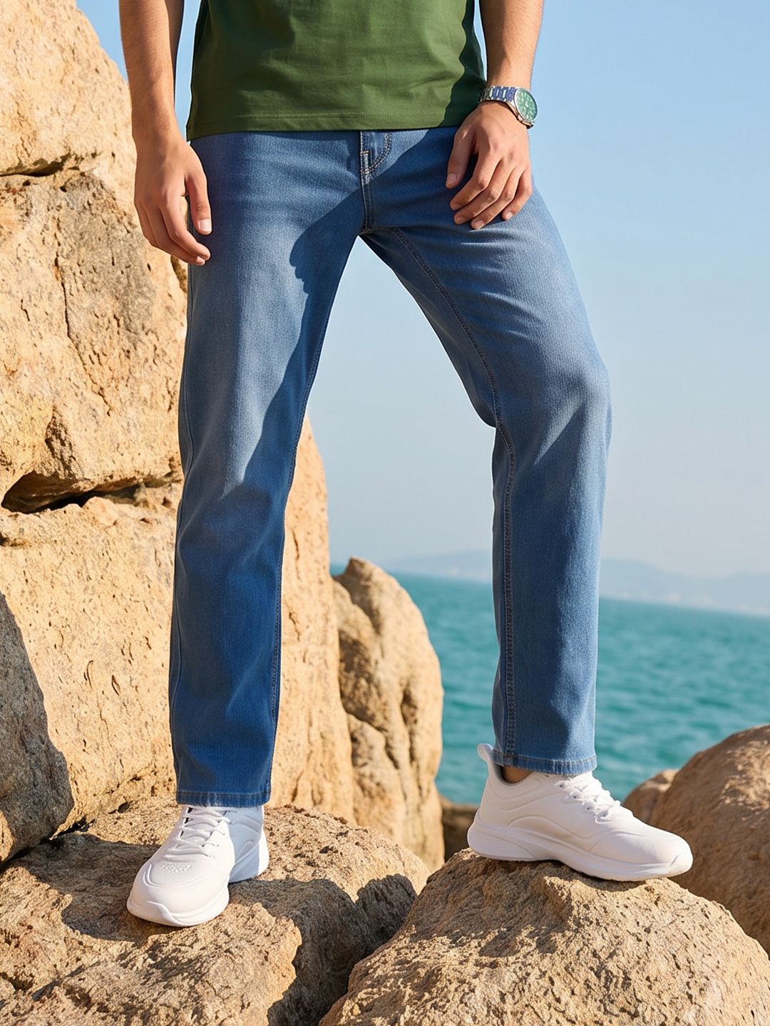 The Roadster Life Co. Men Straight Fit Stretchable Jeans