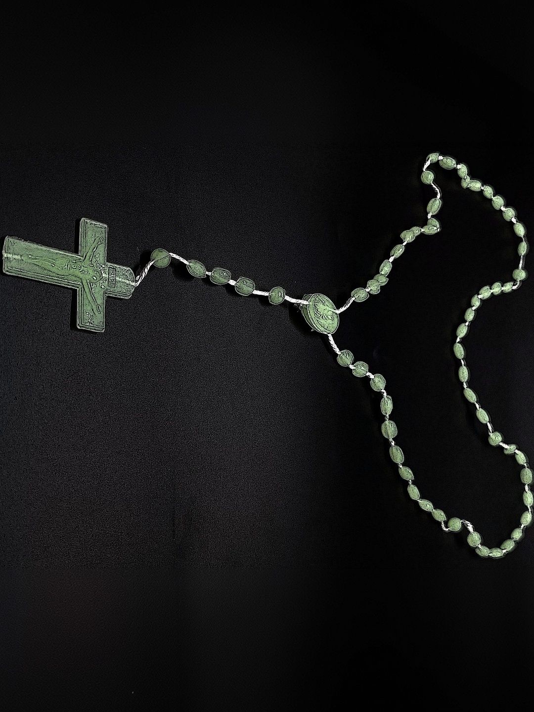 KINGSTYLE IMPEX Geometric Pendants with Chains