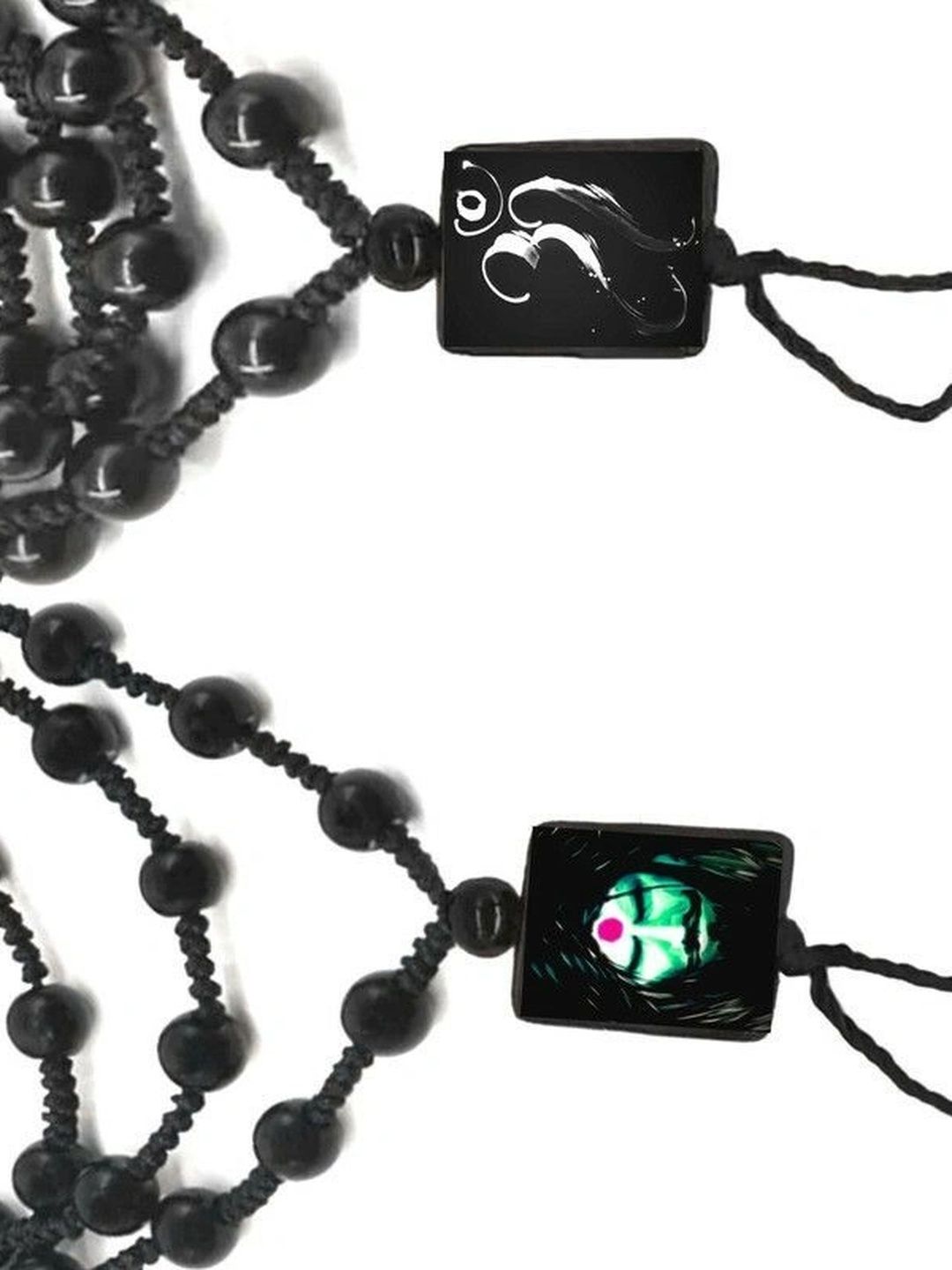 KINGSTYLE IMPEX Square Pendants with Chains