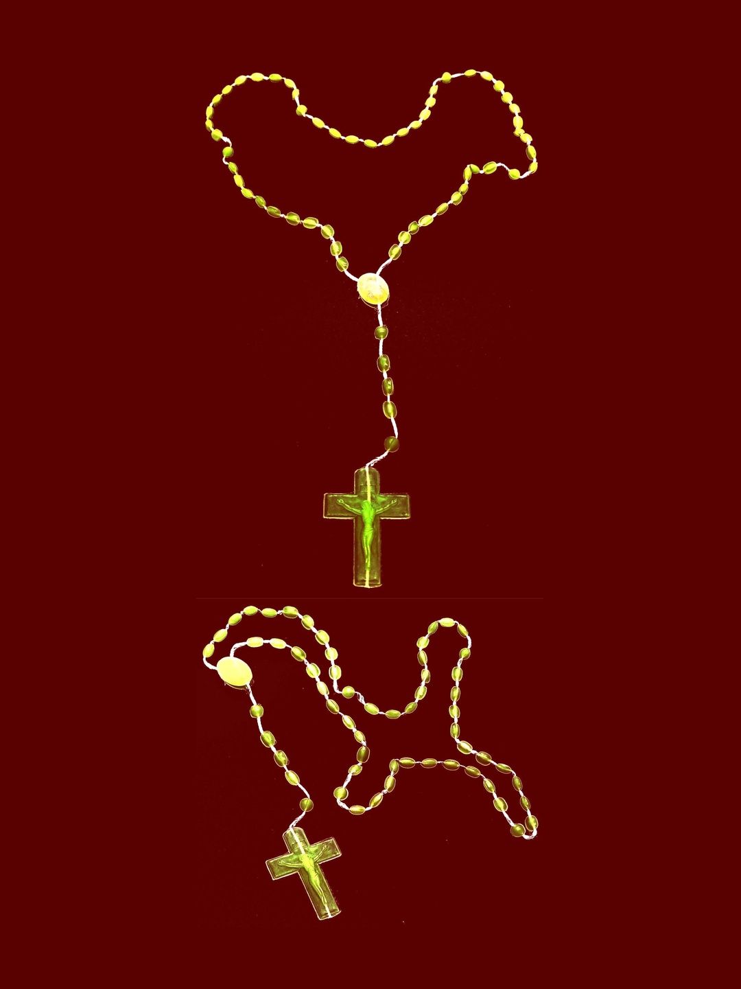 KINGSTYLE IMPEX Geometric Pendants with Chains