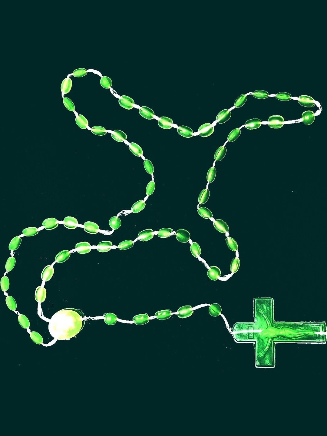 KINGSTYLE IMPEX Geometric Pendants with Chains