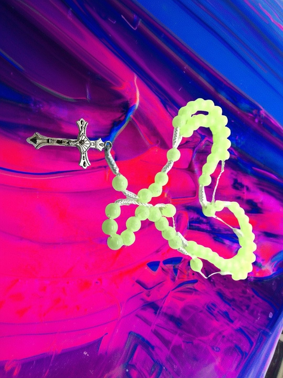 KINGSTYLE IMPEX Quirky Pendants with Chains