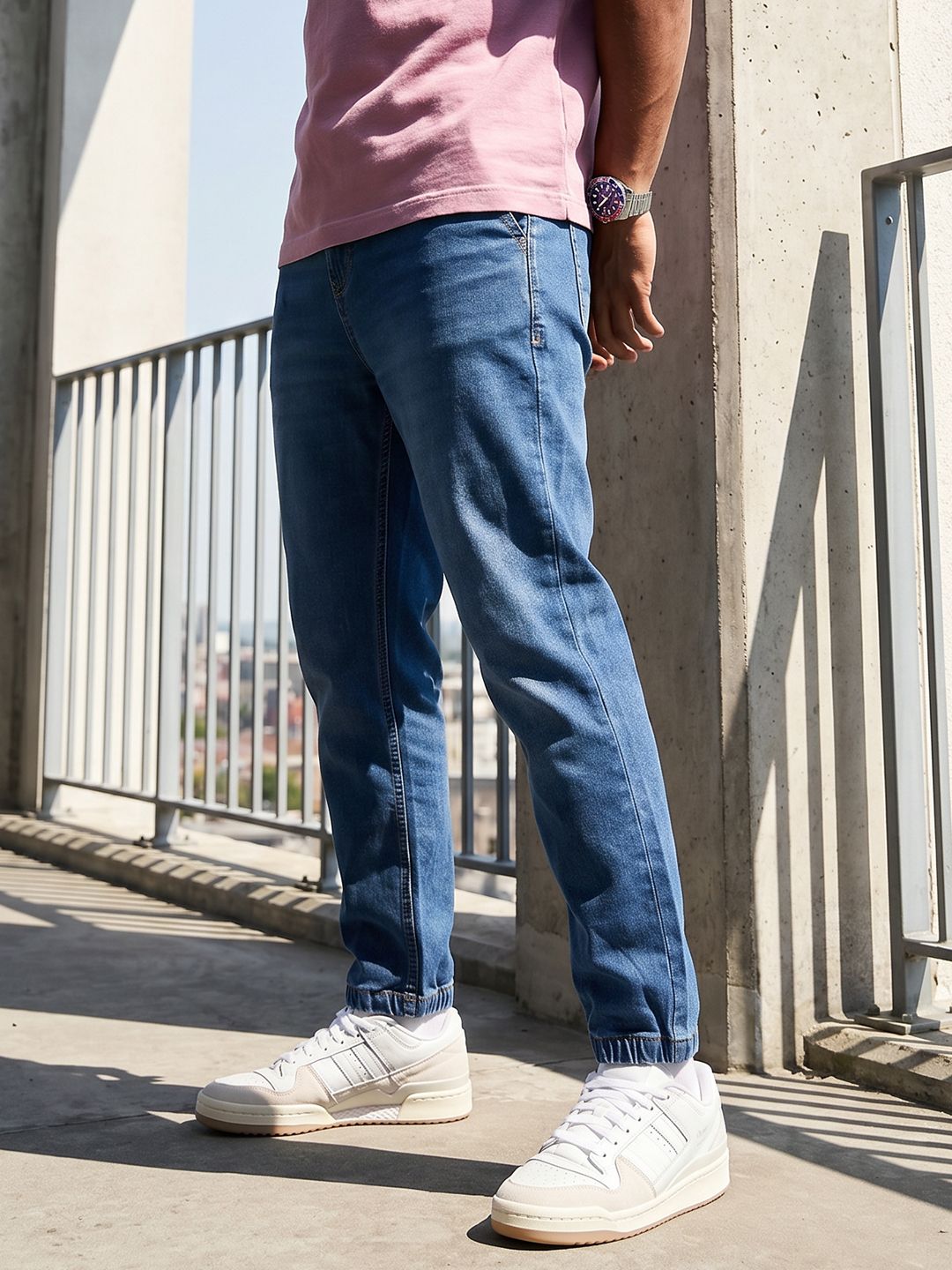 The Roadster Life Co. Men Relaxed Fit Stretchable Jogger Jeans