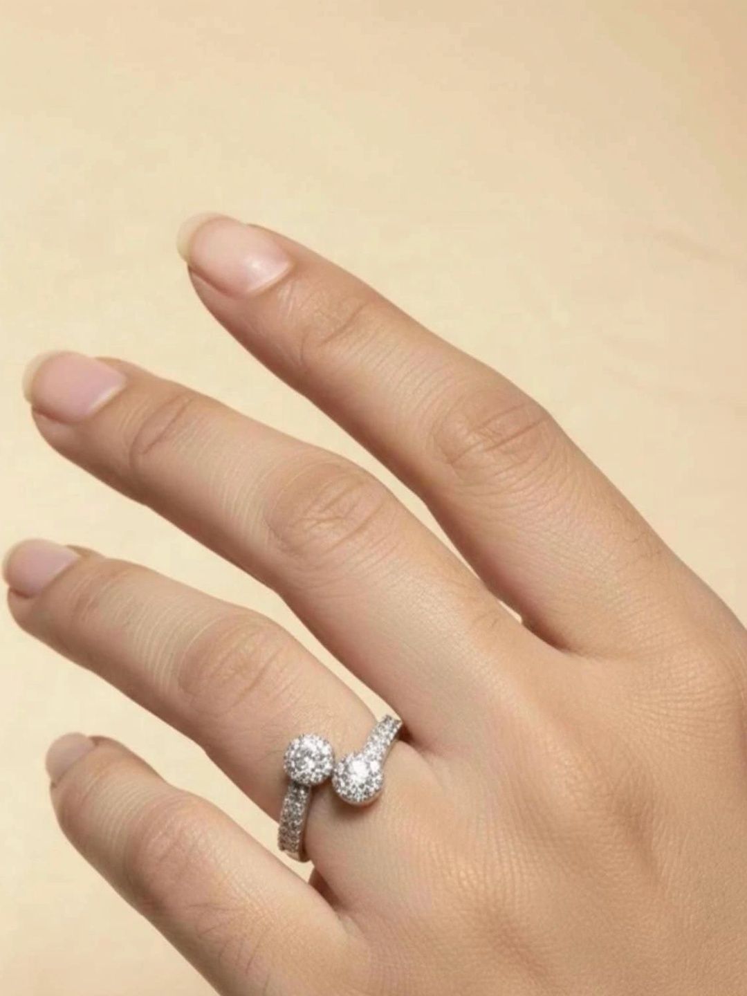 Gifto shifto Women Silver Plated Cubic Zirconia Finger Ring