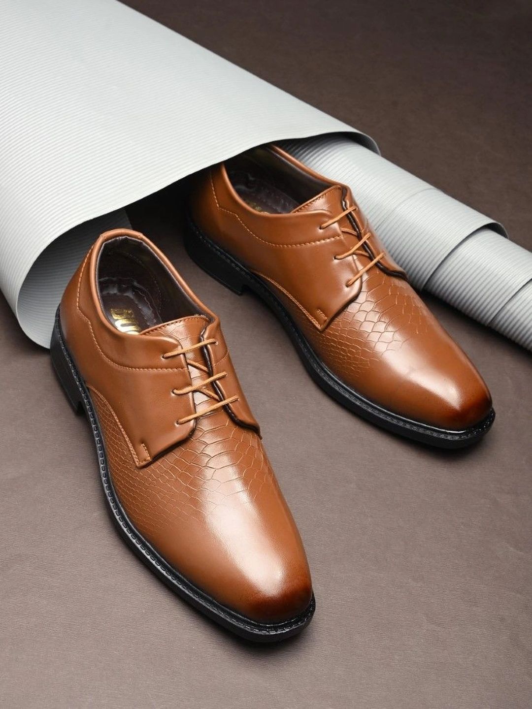 BUCIK BUCIK Men Textured Pointed Toe Lace-Ups Formal Derbys Shoes