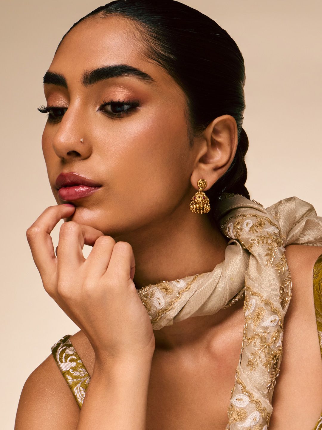 jewellery earrings for red saree
