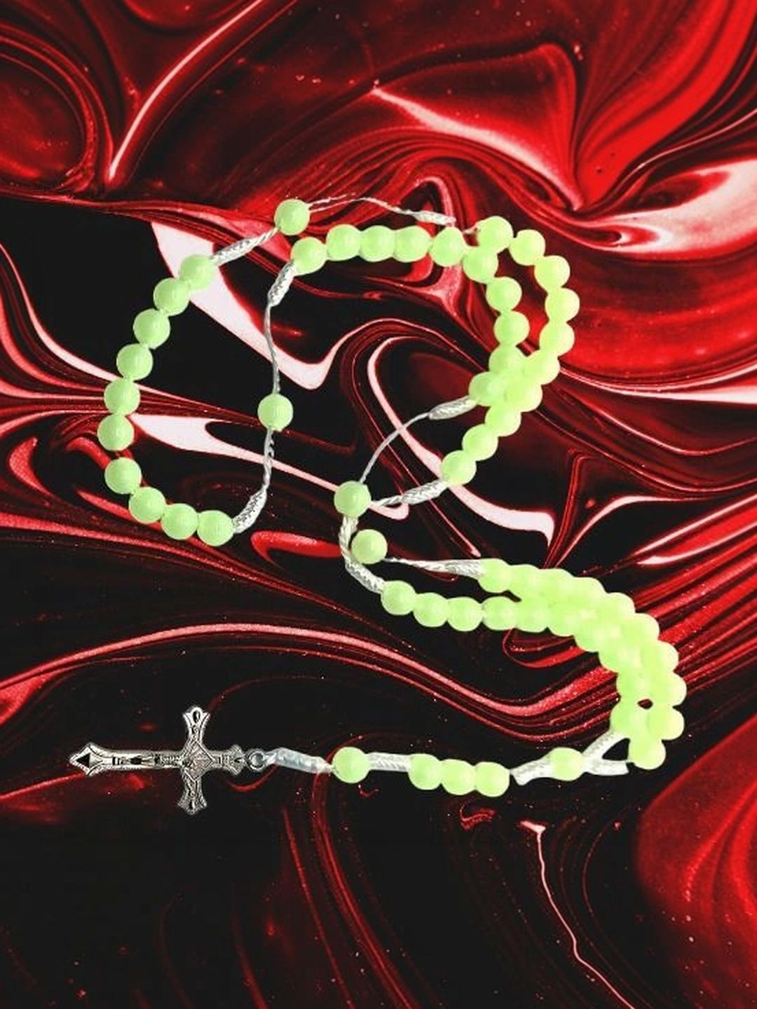 KINGSTYLE IMPEX Quirky Pendants with Chains