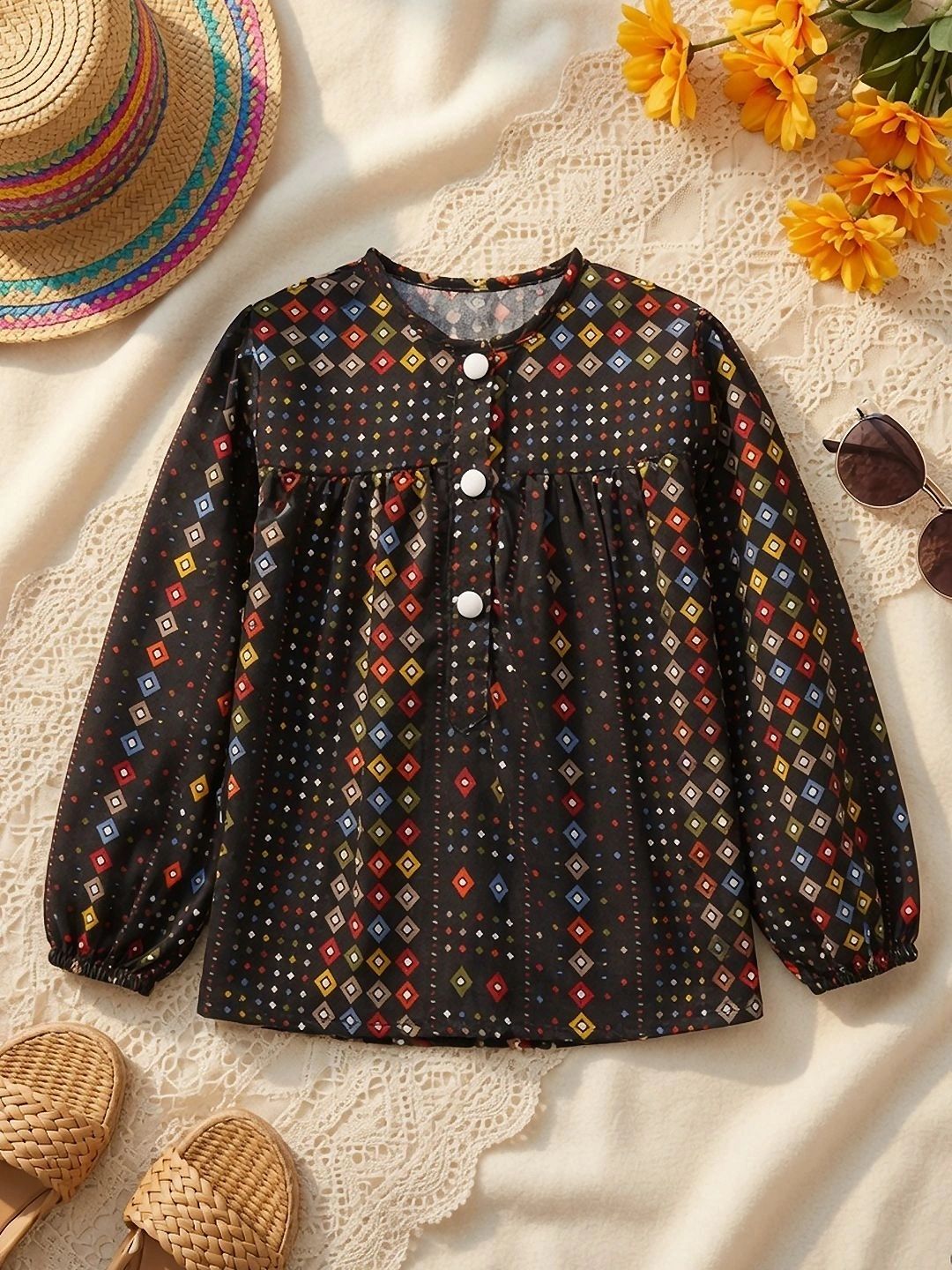 Cutiekins Geometric Print Top