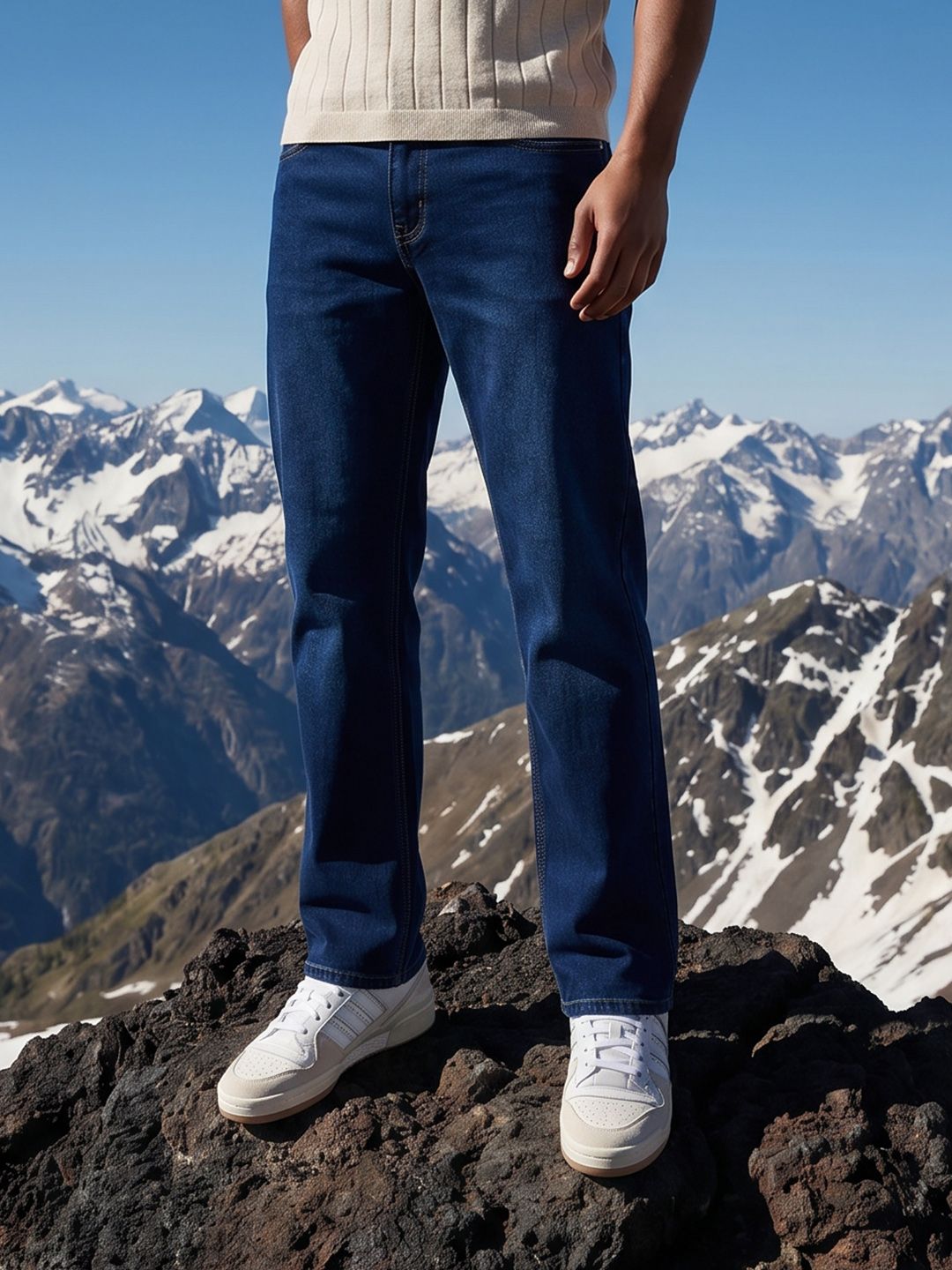 The Roadster Life Co. Men Relaxed Fit Stretchable Jeans